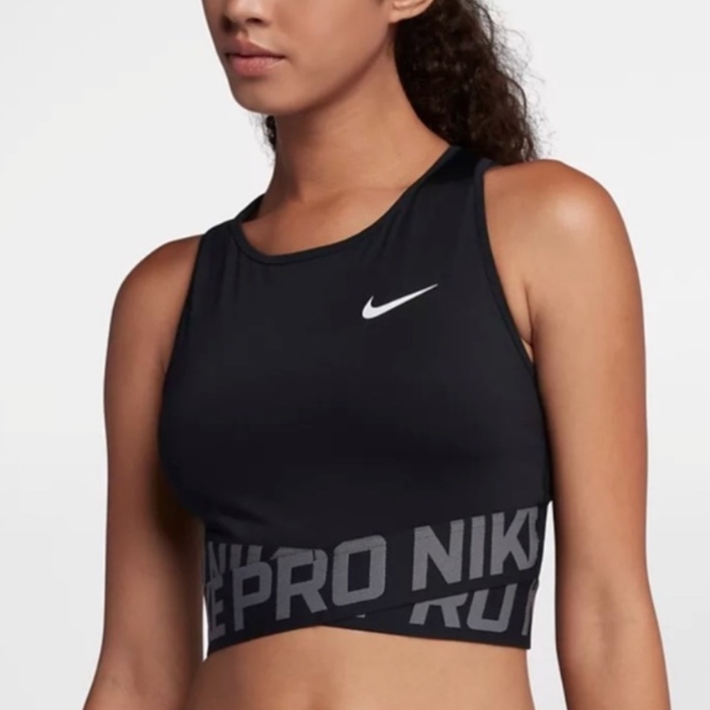 NIKE Crop Tank/Sports Bra NWT XS